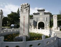 北京万安公墓每年会开放多少墓位？